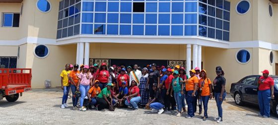 Excursion des femmes de la Communauté Urbaine de Kribi sur les sites touristiques de Fifinda.